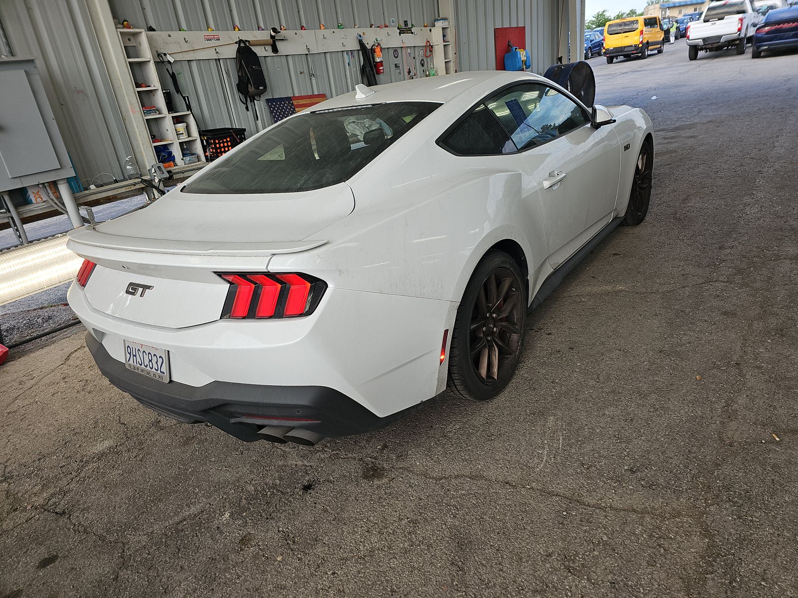 FORD MUSTANG - 5