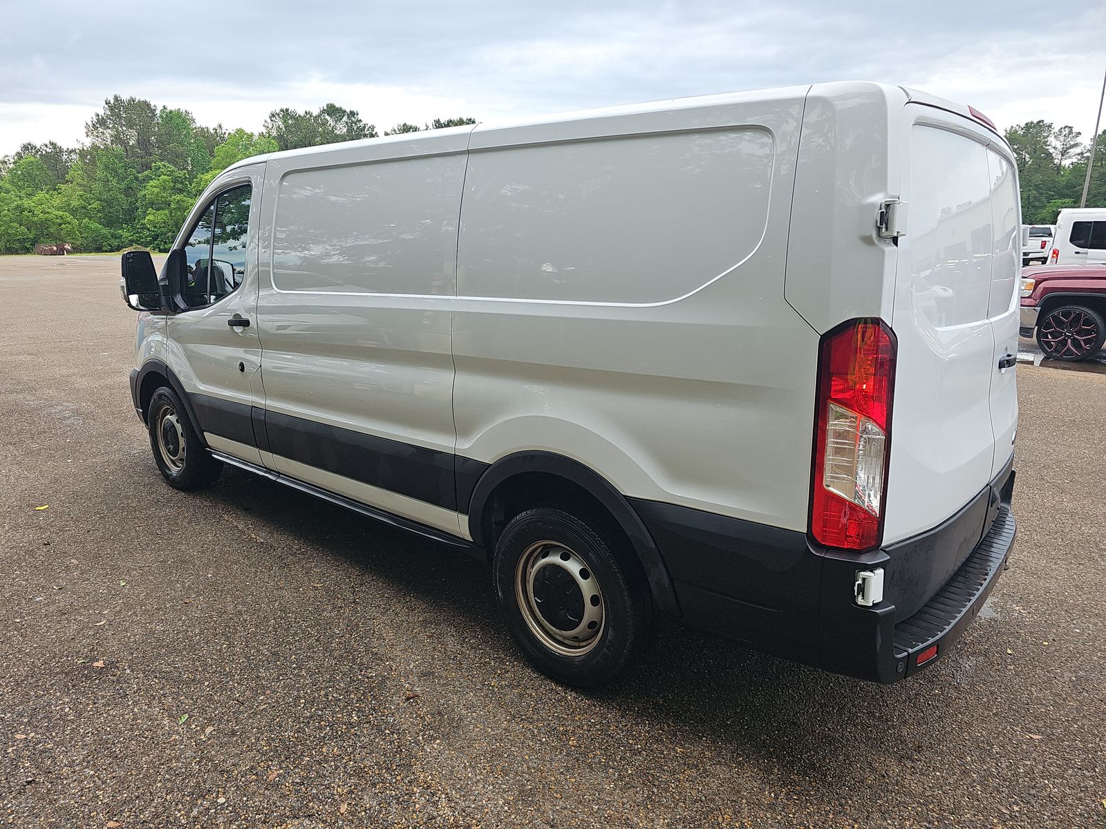 FORD TRANSIT 150 - 7