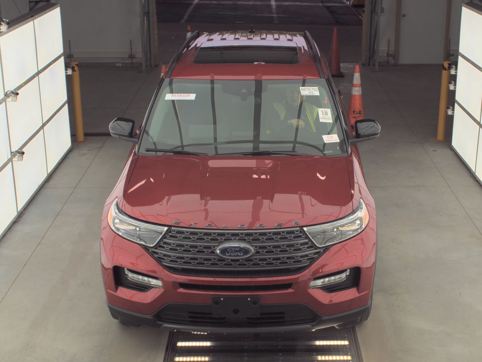 FORD EXPLORER - 3