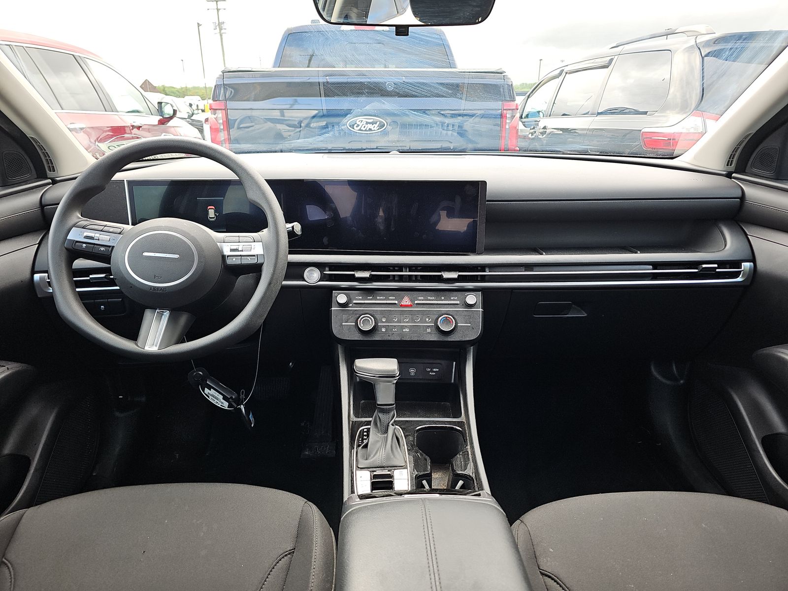 2025 Hyundai Tucson SE FWD
