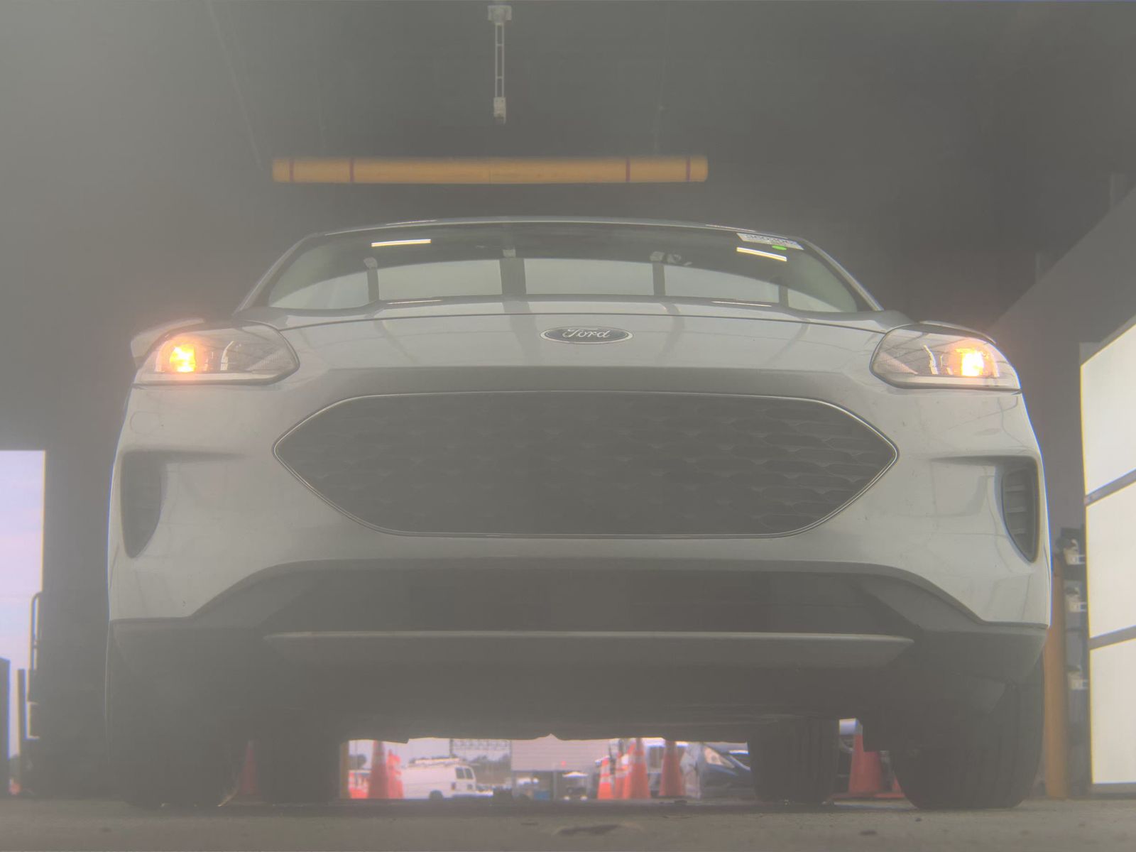 FORD ESCAPE - 4