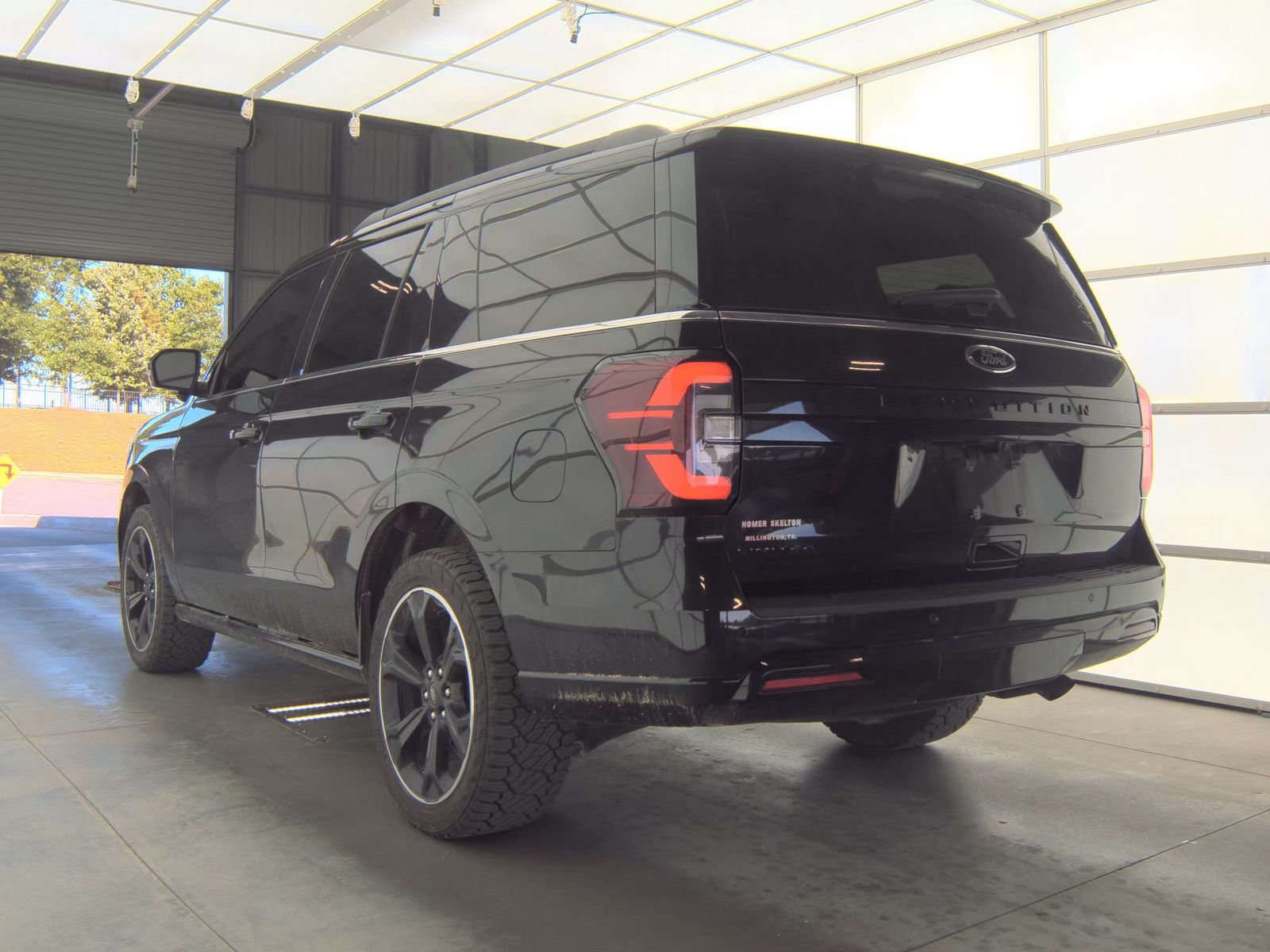 FORD EXPEDITION - 9