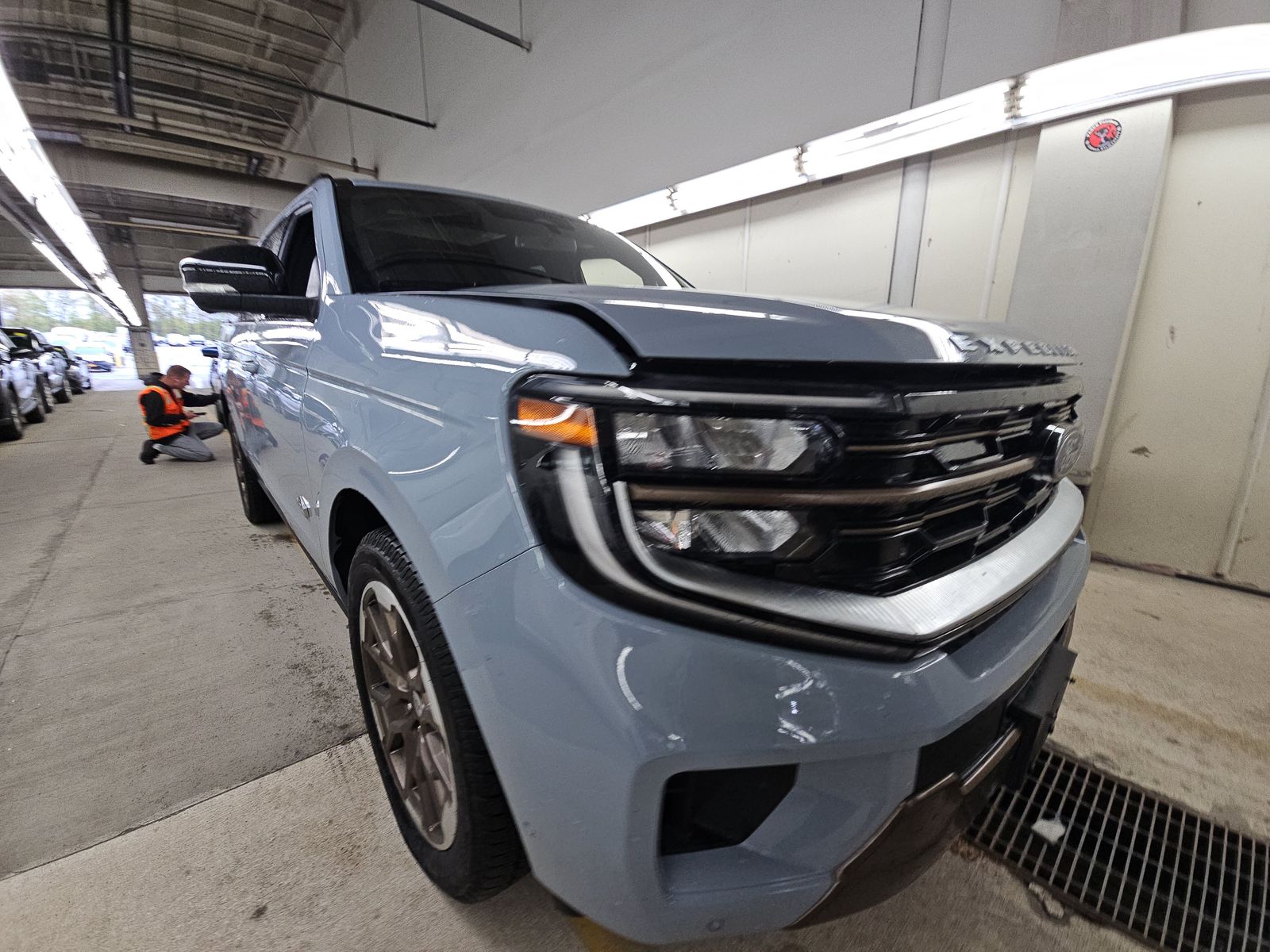 FORD EXPEDITION MAX - 4