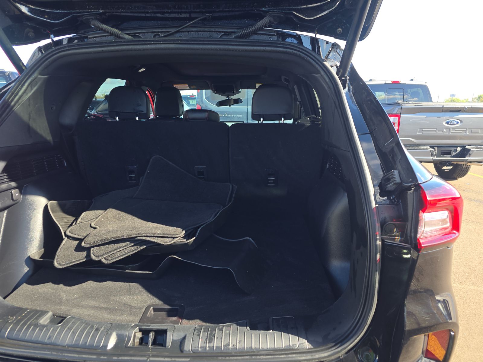 2024 Ford Escape ST-Line AWD