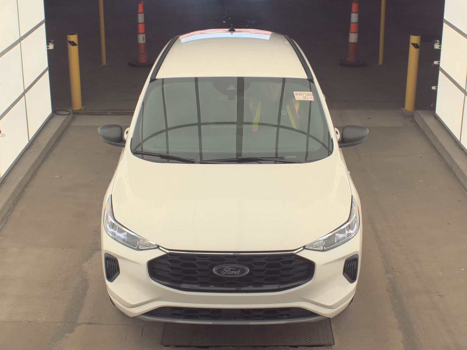 FORD ESCAPE - 3