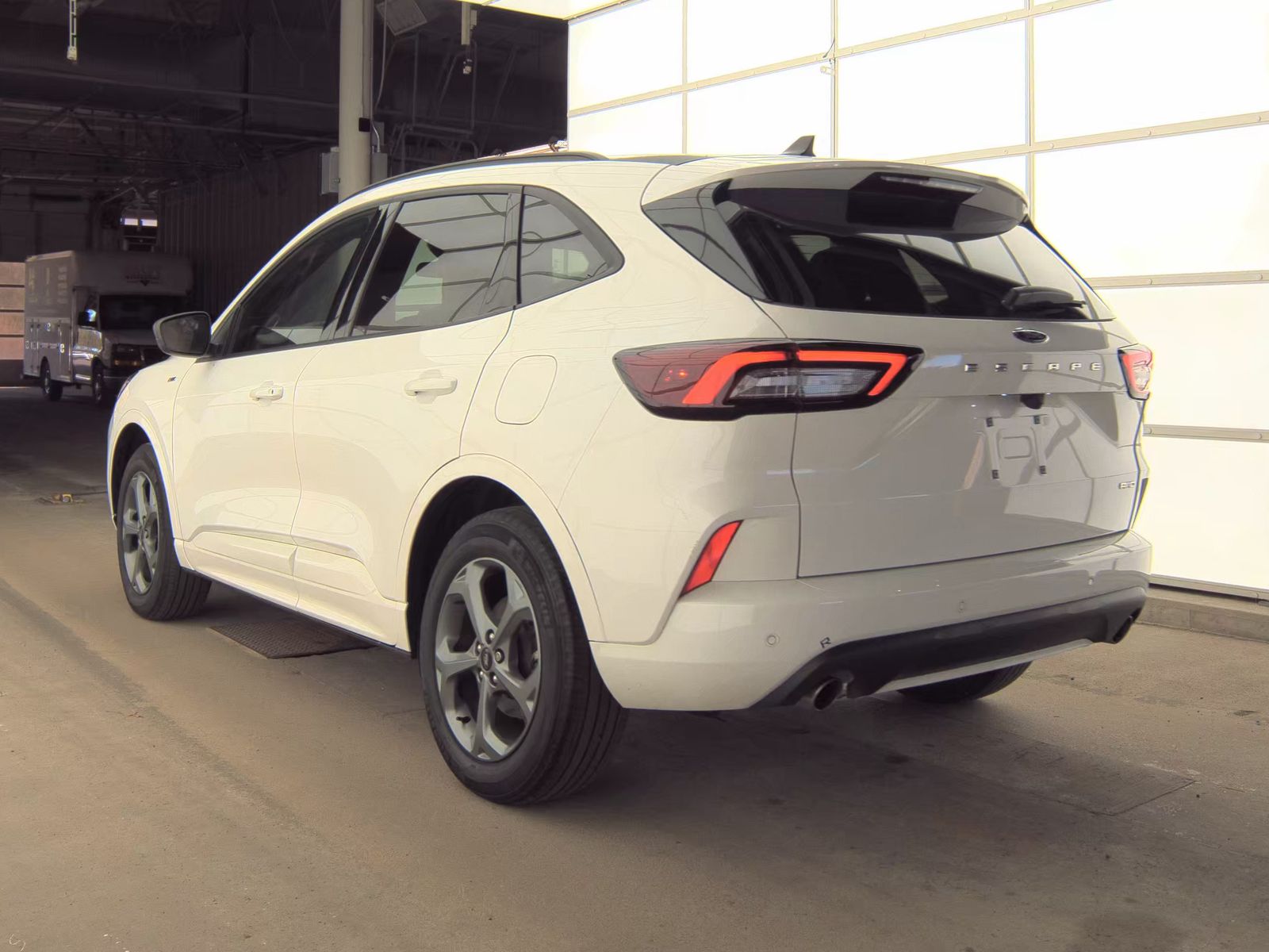 FORD ESCAPE - 9
