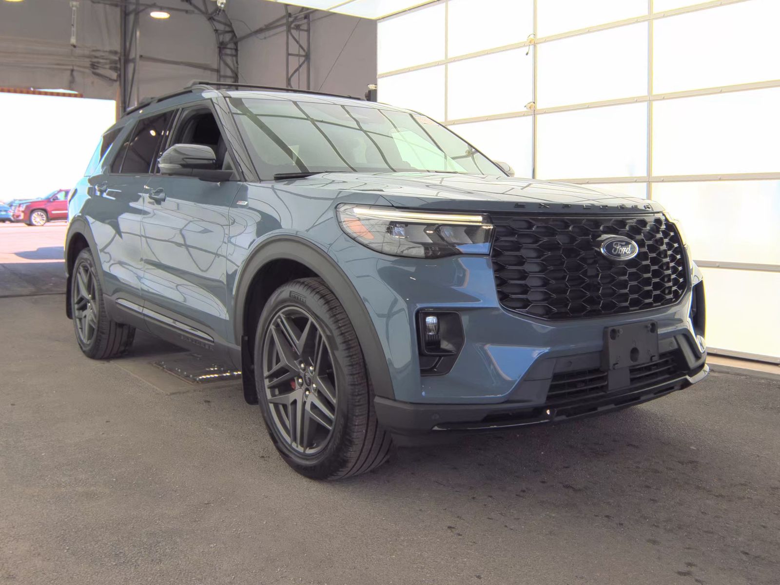 FORD EXPLORER - 5
