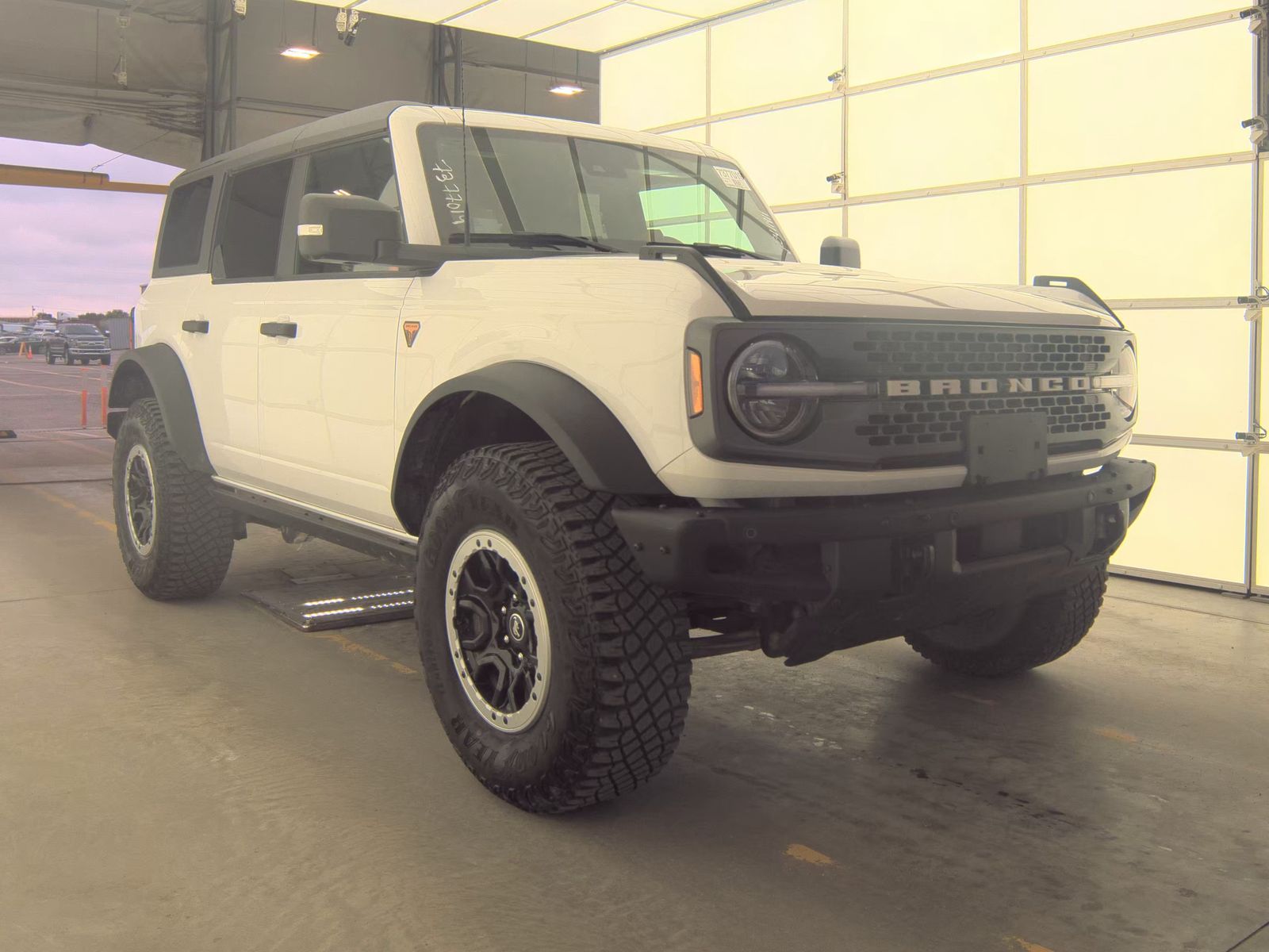 FORD BRONCO - 5