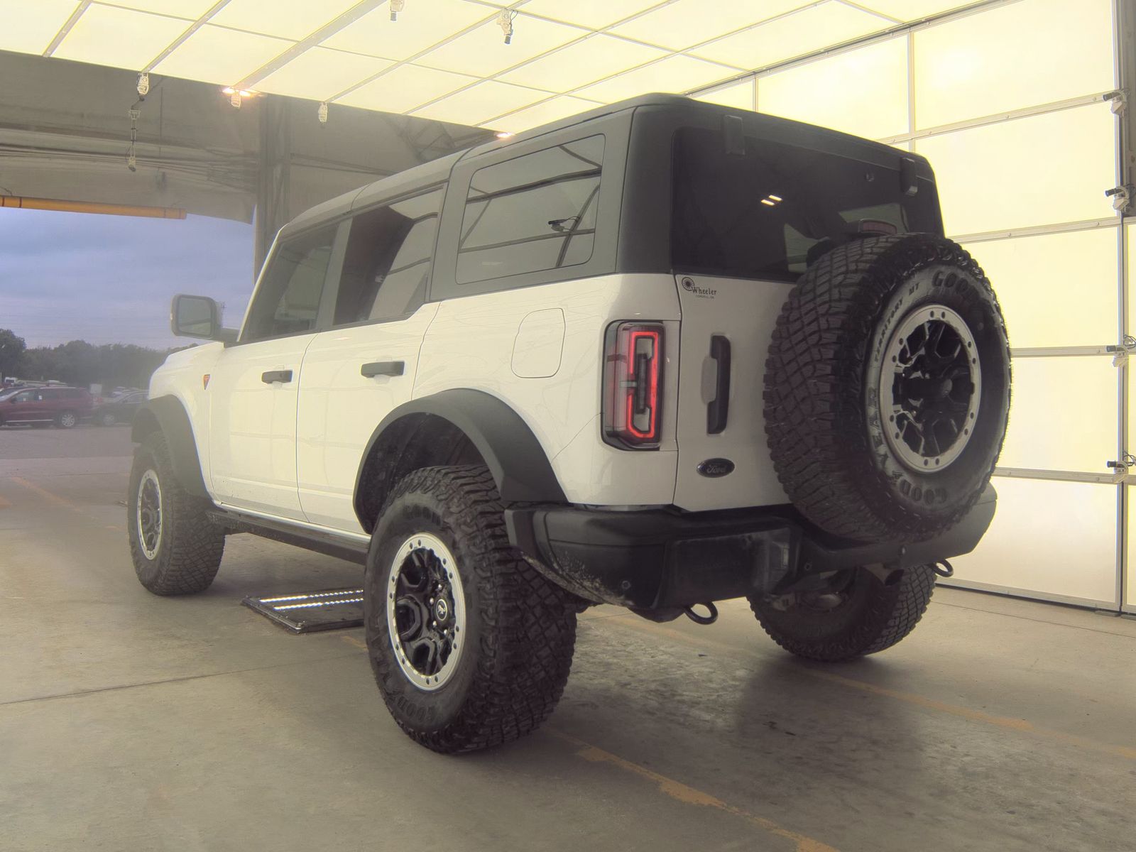 FORD BRONCO - 9