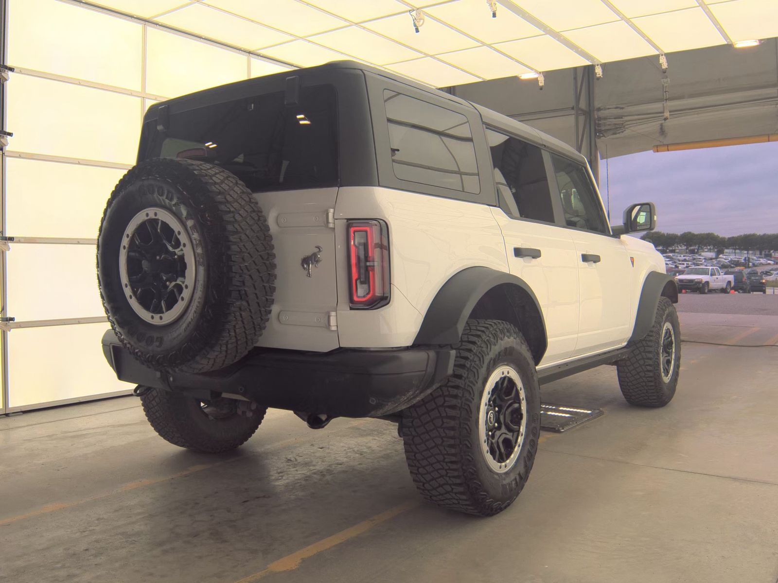 FORD BRONCO - 6