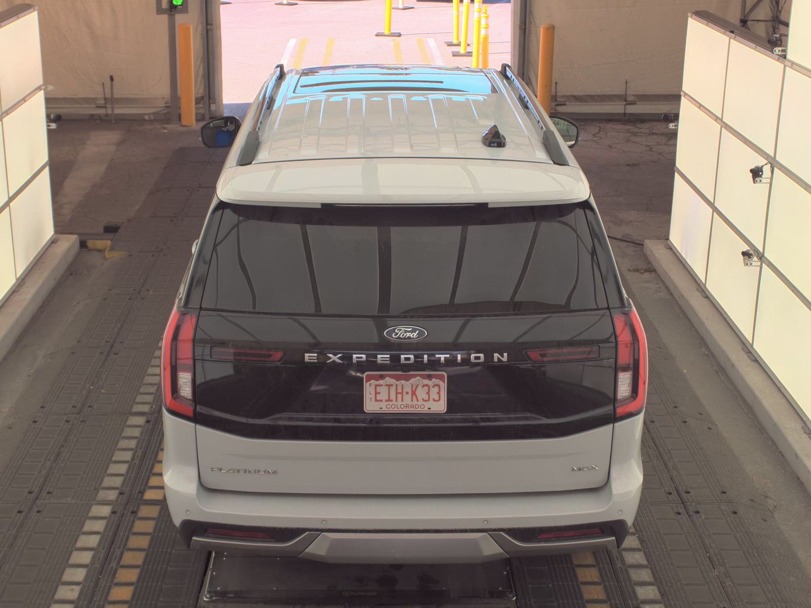 FORD EXPEDITION MAX - 7