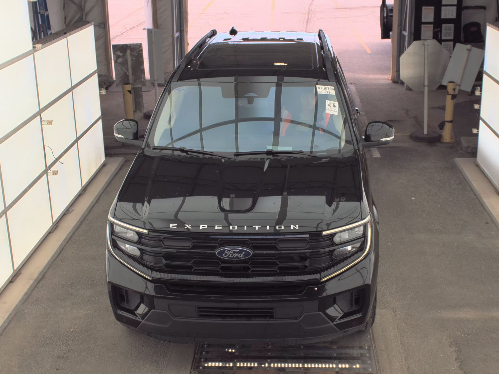 FORD EXPEDITION - 3