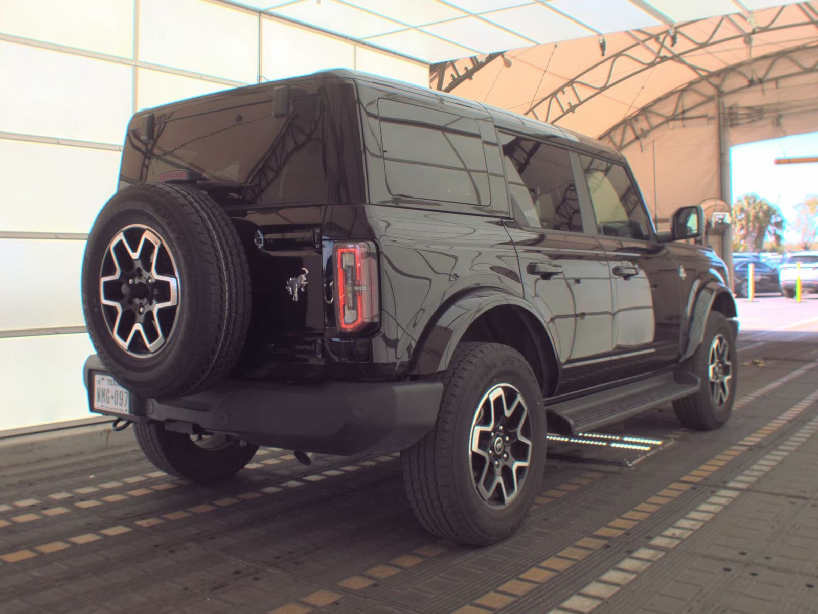 FORD BRONCO - 6