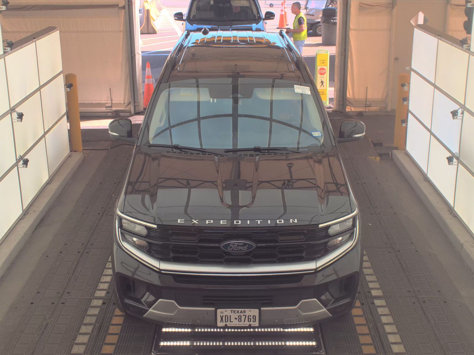 FORD EXPEDITION MAX - 3