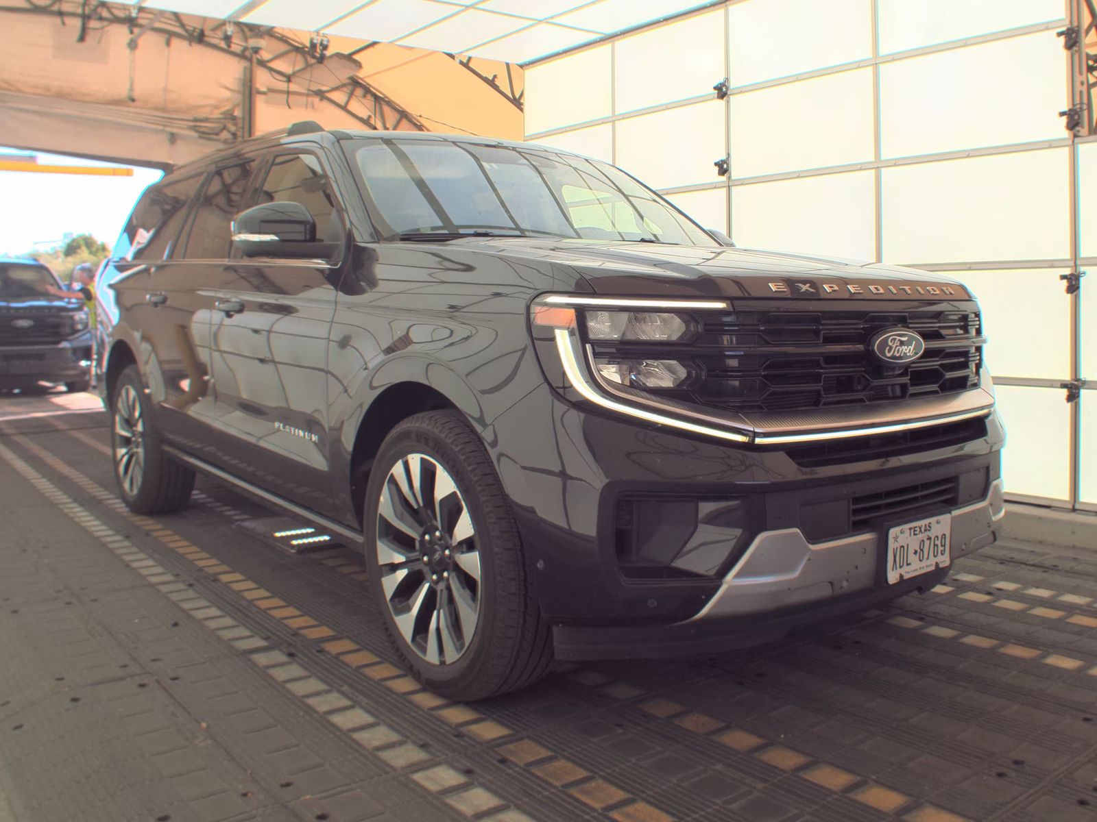 FORD EXPEDITION MAX - 5