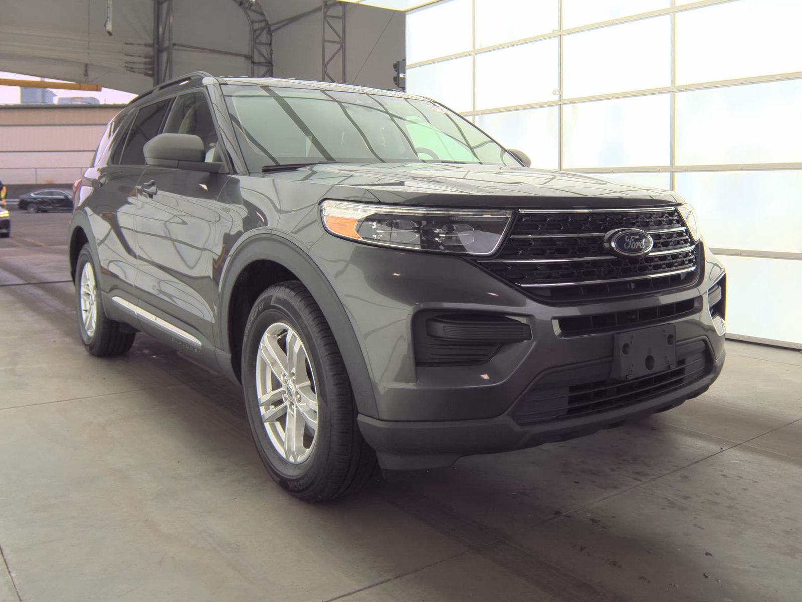 FORD EXPLORER - 5