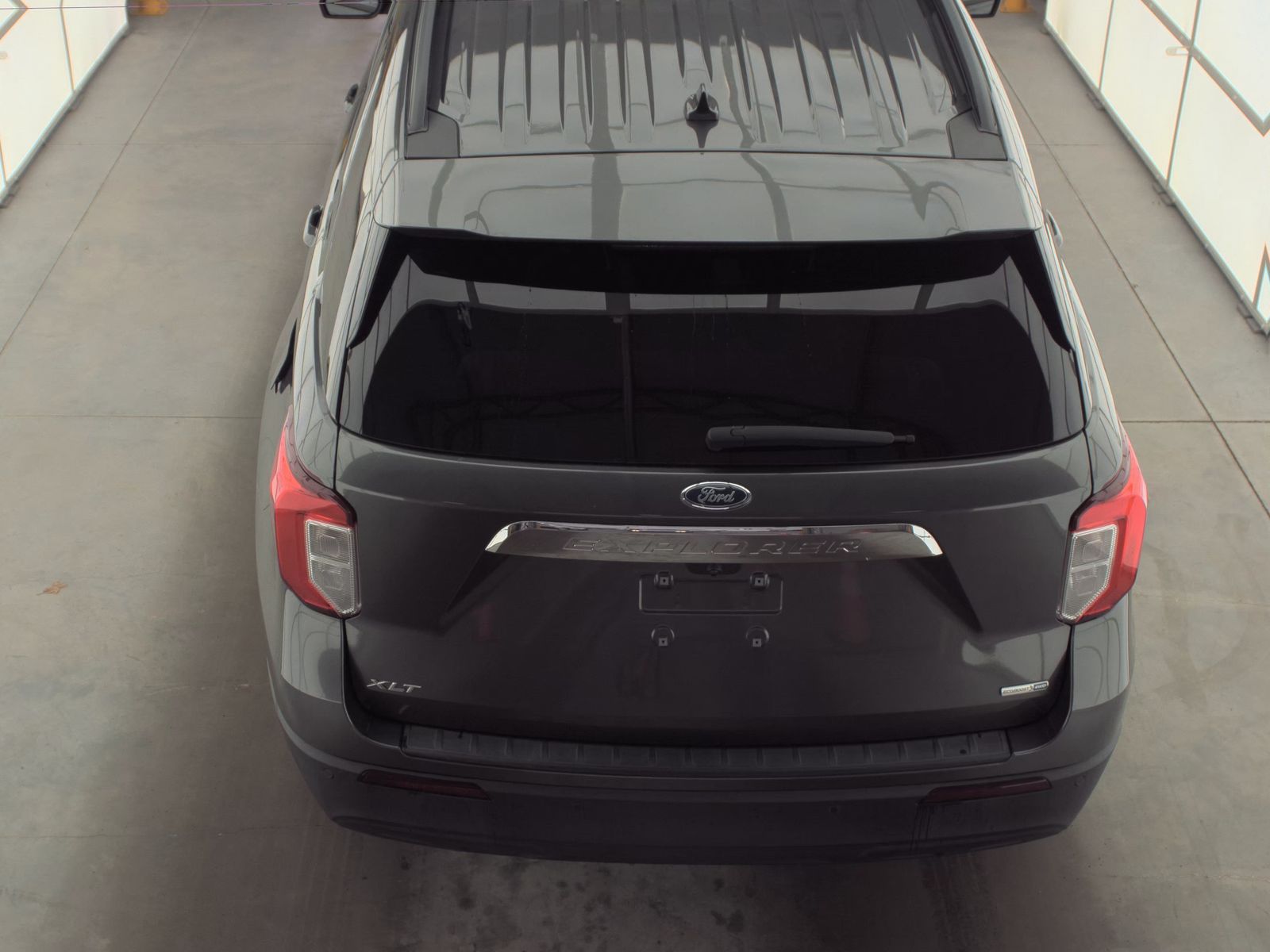 FORD EXPLORER - 7