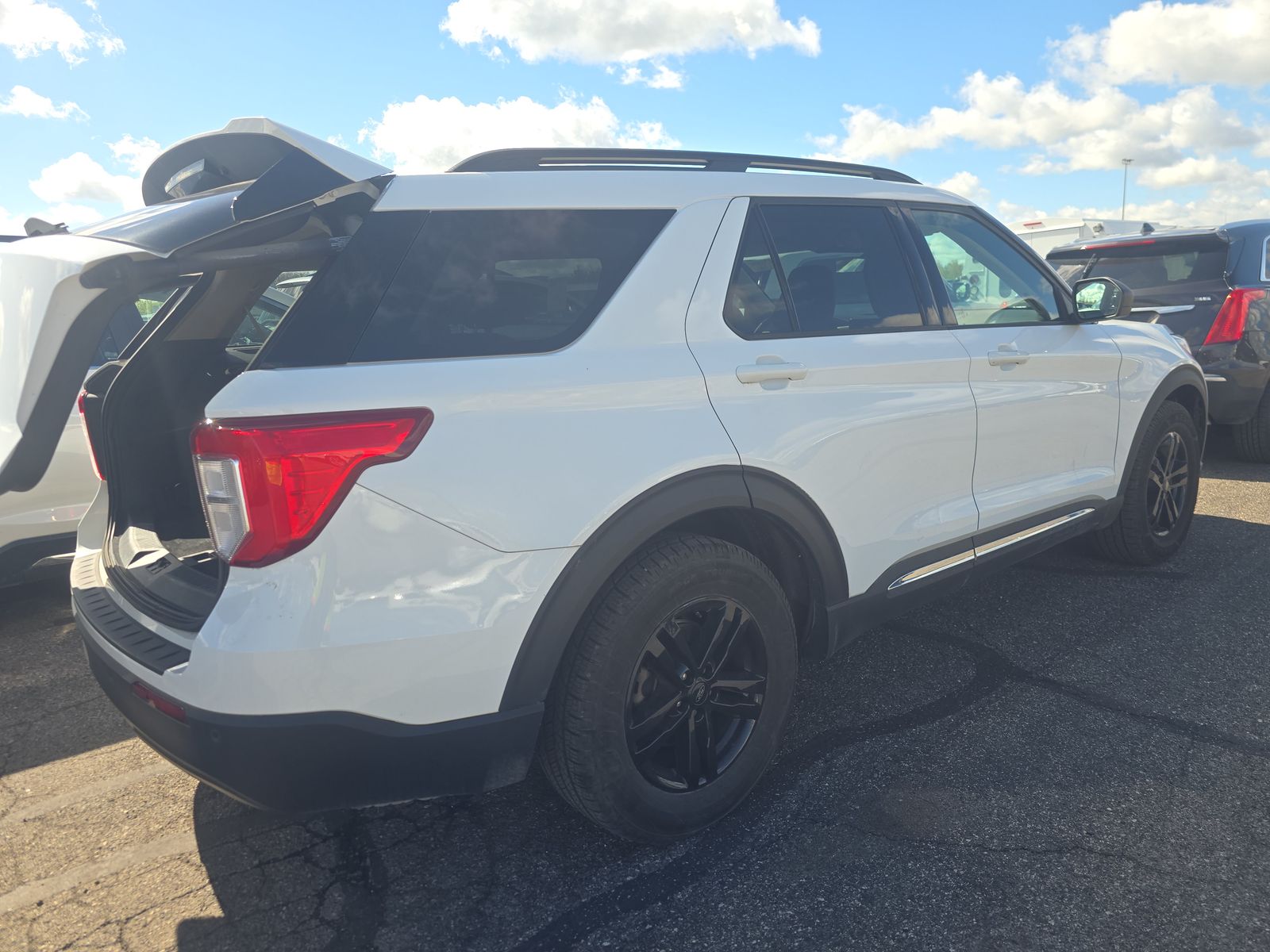FORD EXPLORER - 5