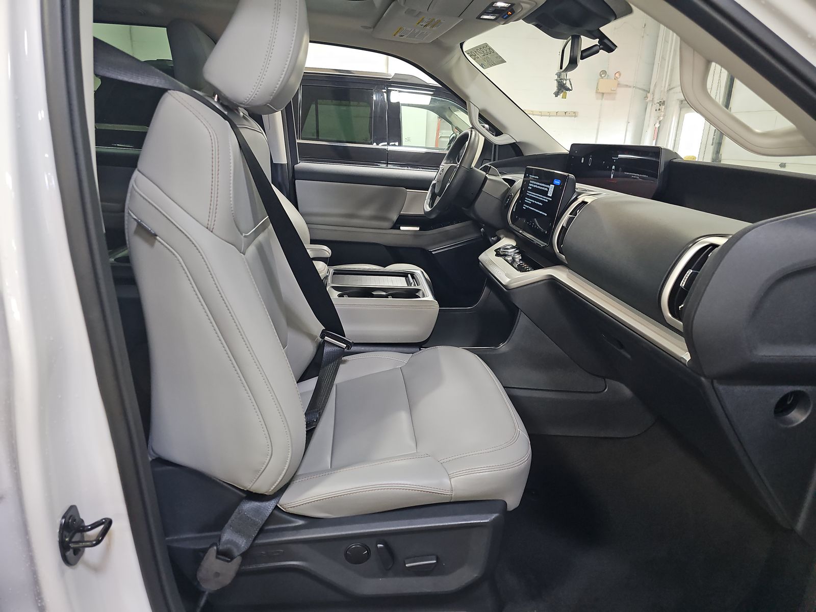 FORD EXPEDITION MAX - 3