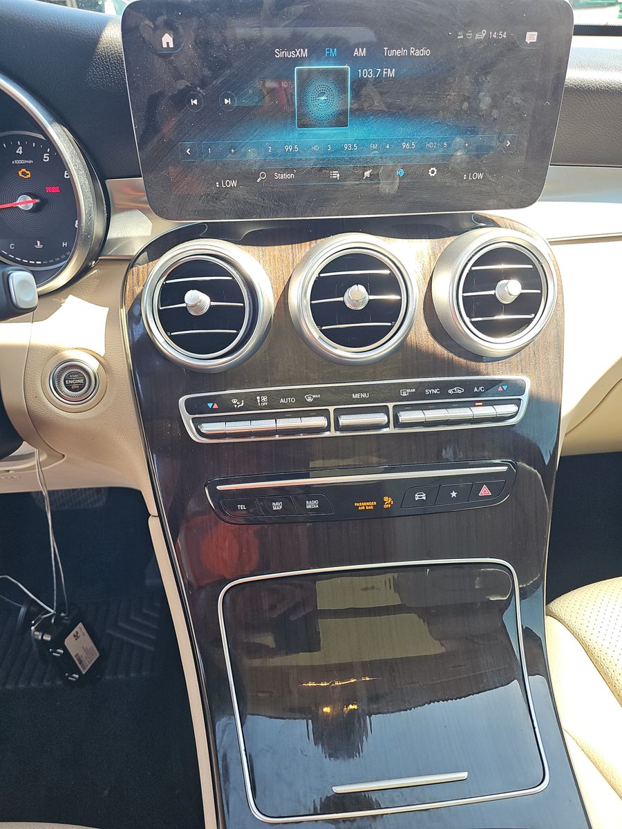 2021 Mercedes-Benz GLC GLC 300 RWD