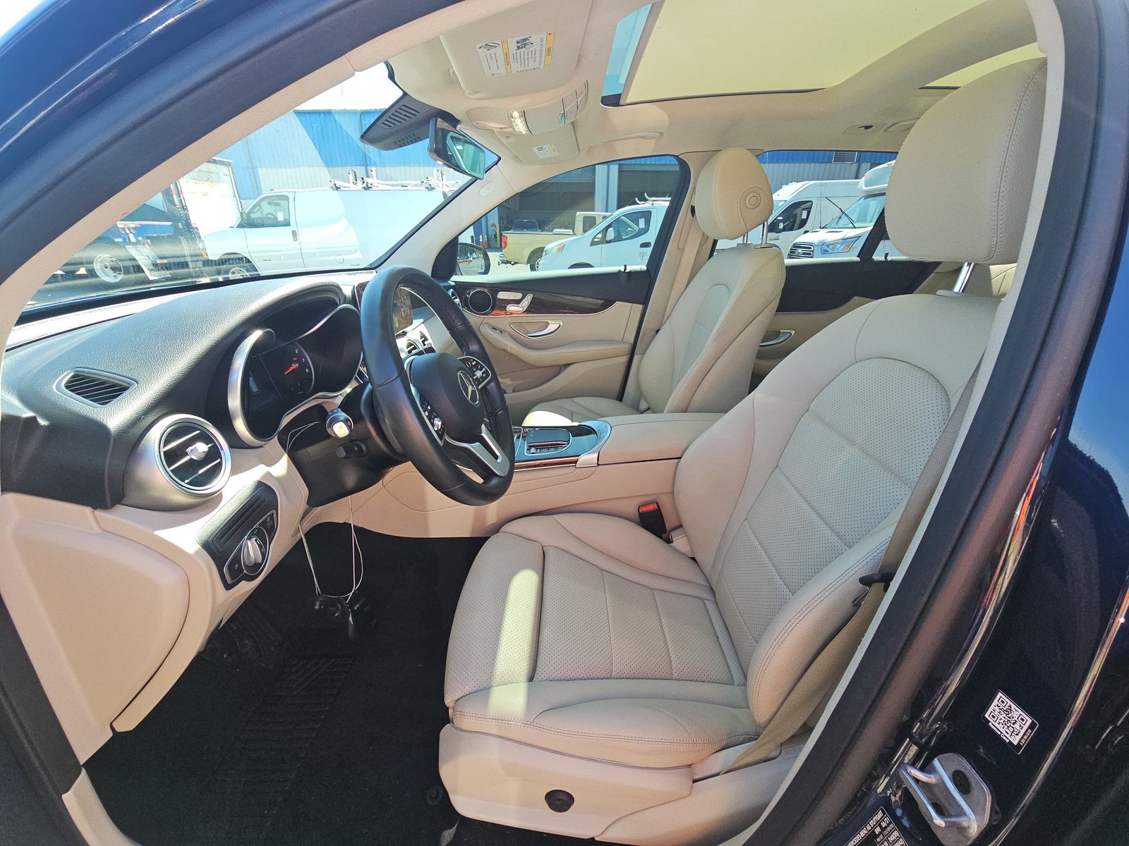 2021 Mercedes-Benz GLC GLC 300 RWD