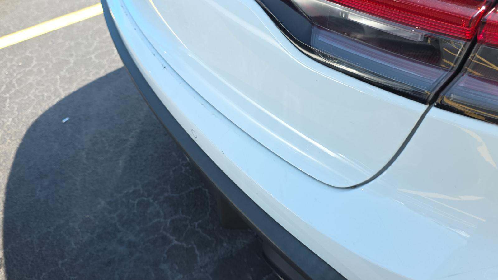 2023 Porsche Macan Base AWD