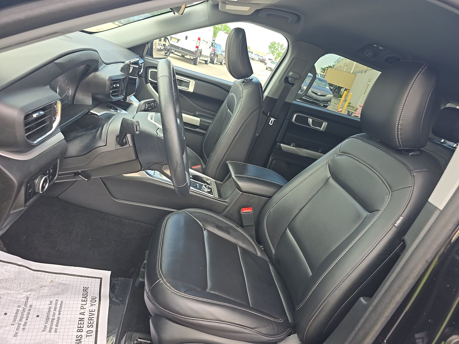 FORD EXPLORER - 8