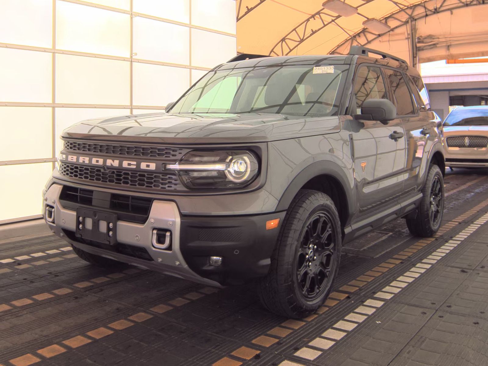 FORD BRONCO - 1