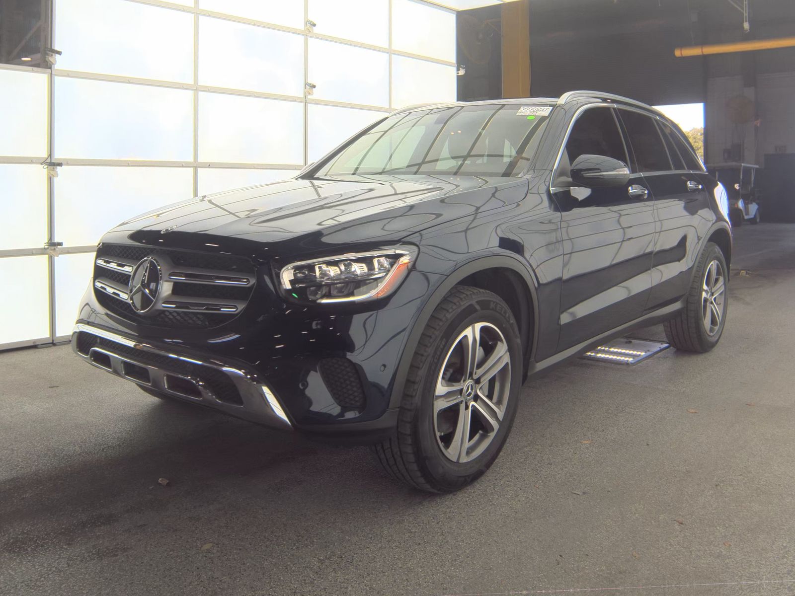 2021 Mercedes-Benz GLC GLC 300 RWD