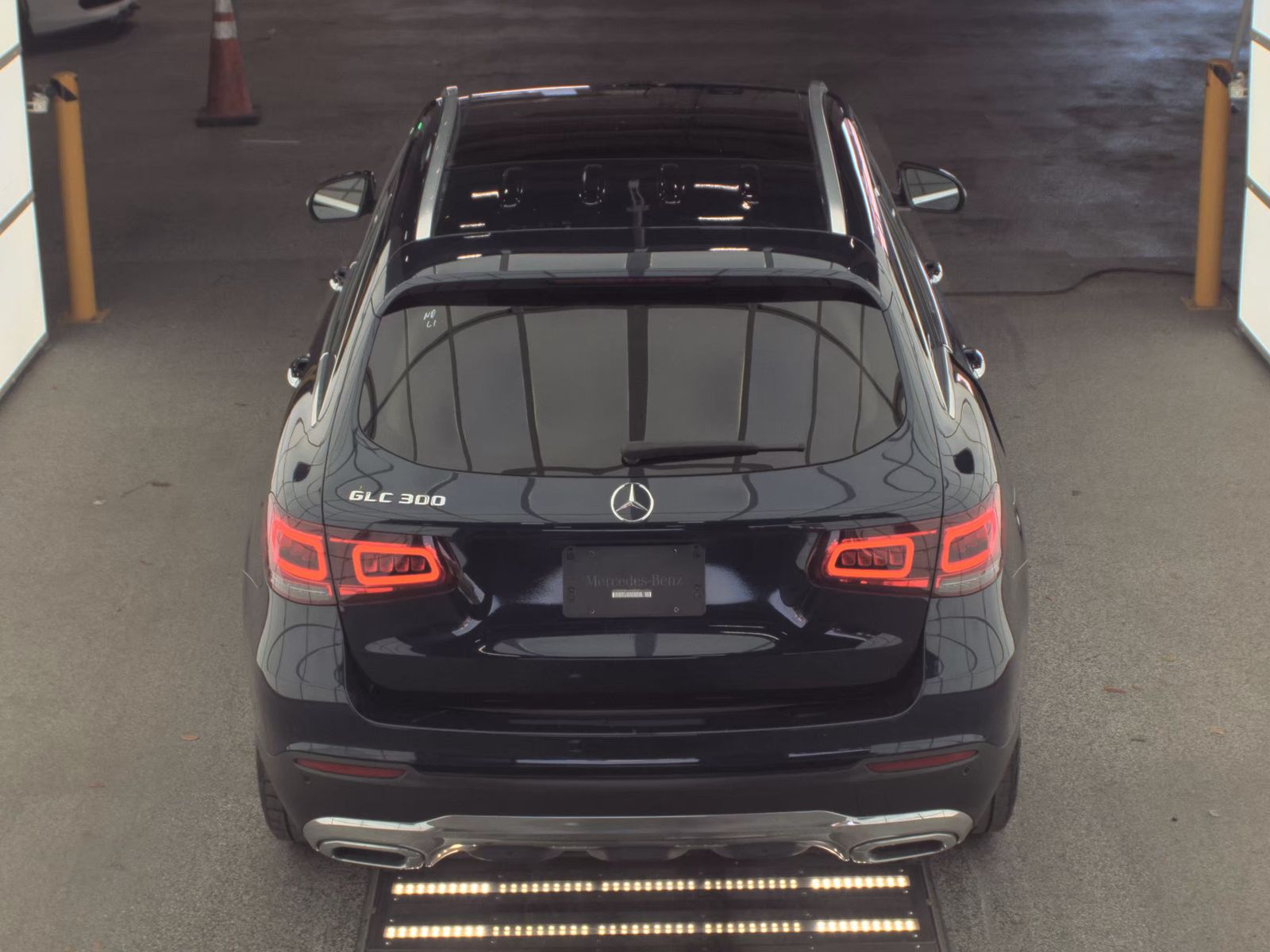 2021 Mercedes-Benz GLC GLC 300 RWD