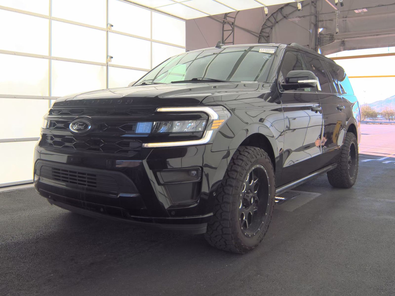 FORD EXPEDITION MAX - 1