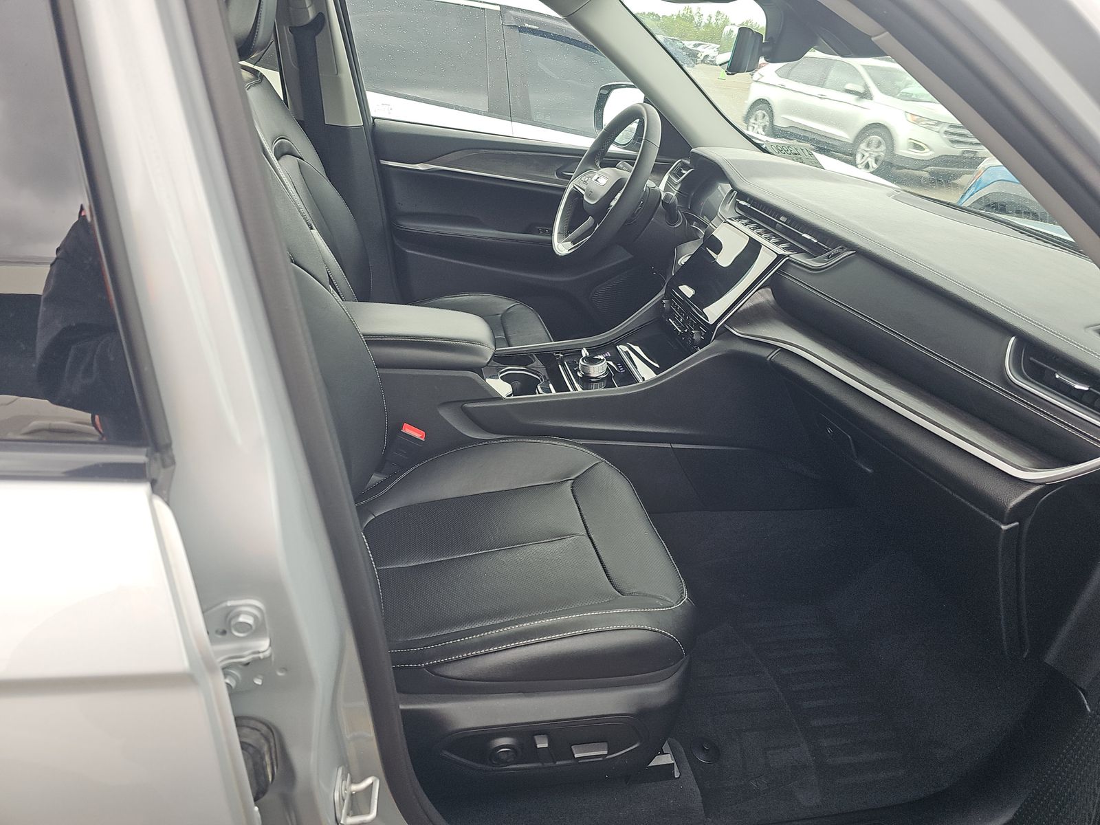 2023 Jeep Grand Cherokee Limited AWD