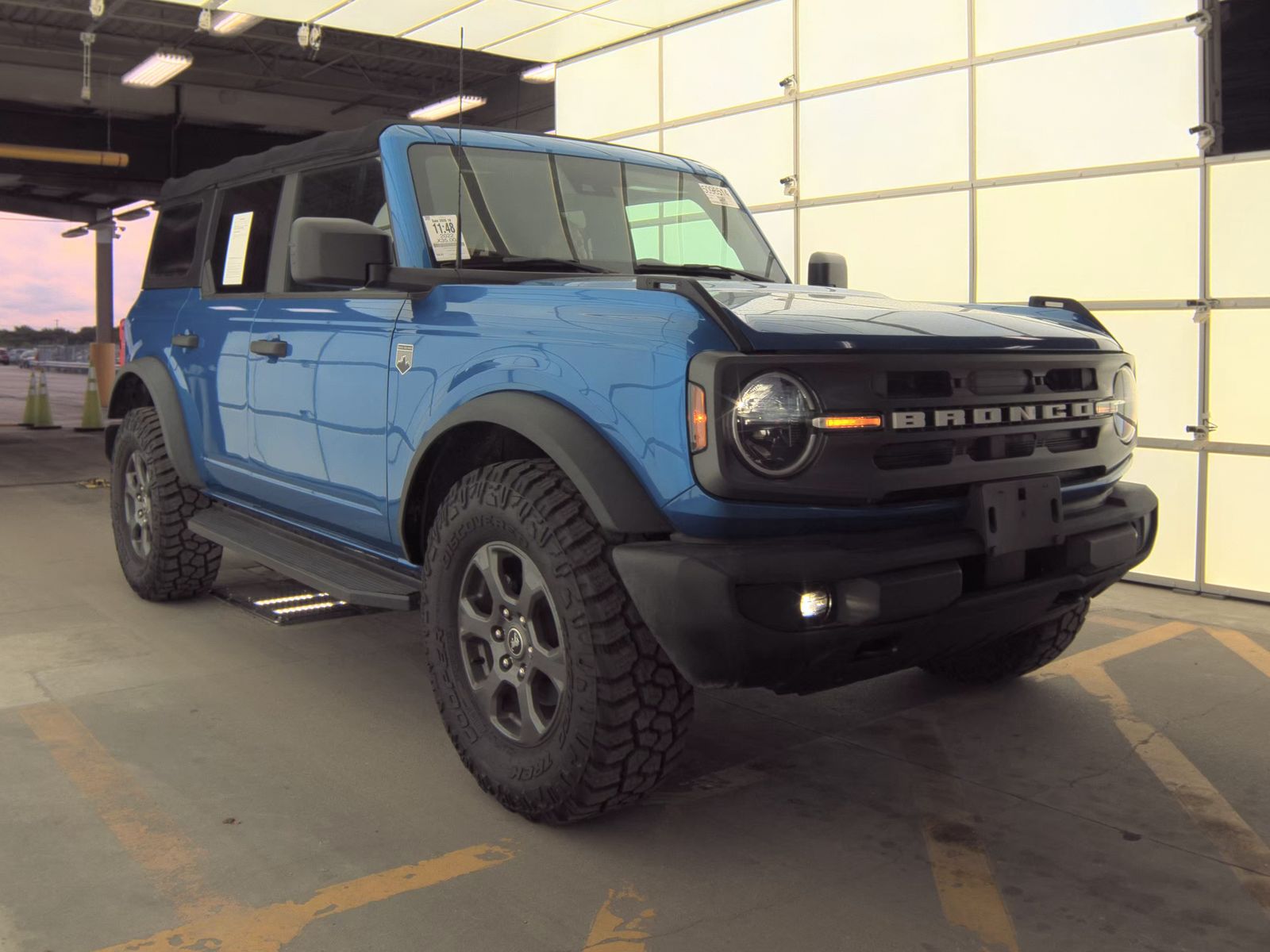 FORD BRONCO - 4