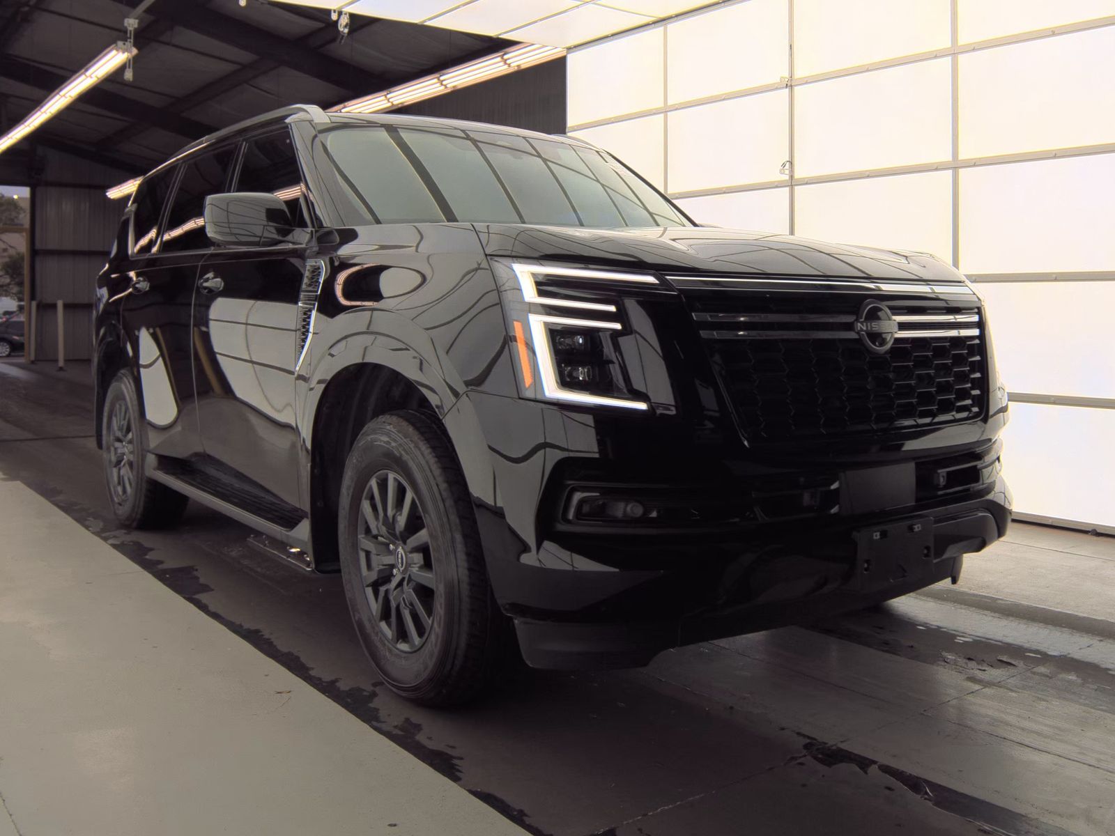 NISSAN ARMADA - 5