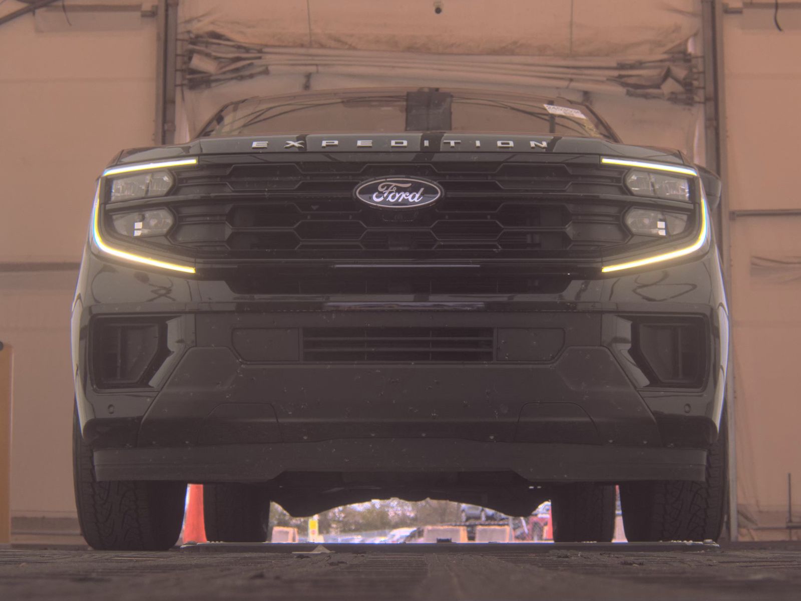 FORD EXPEDITION MAX - 4