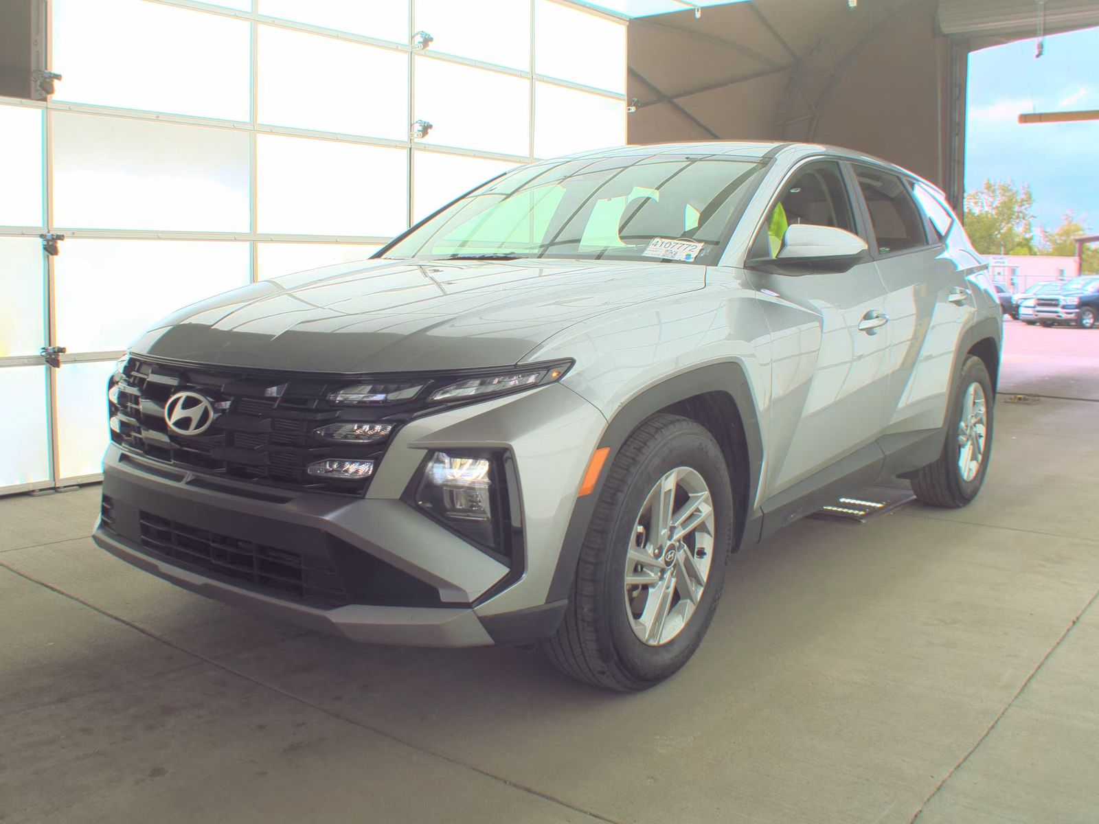 2025 Hyundai Tucson SE FWD