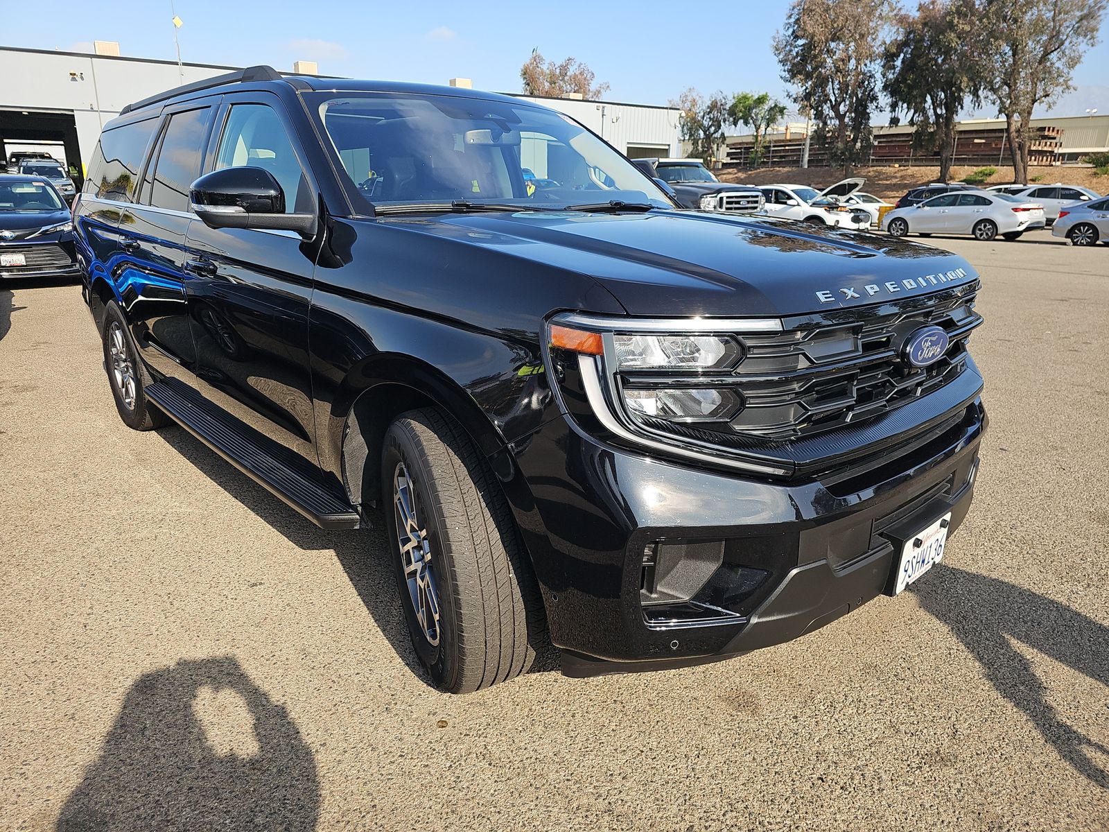 FORD EXPEDITION MAX - 4