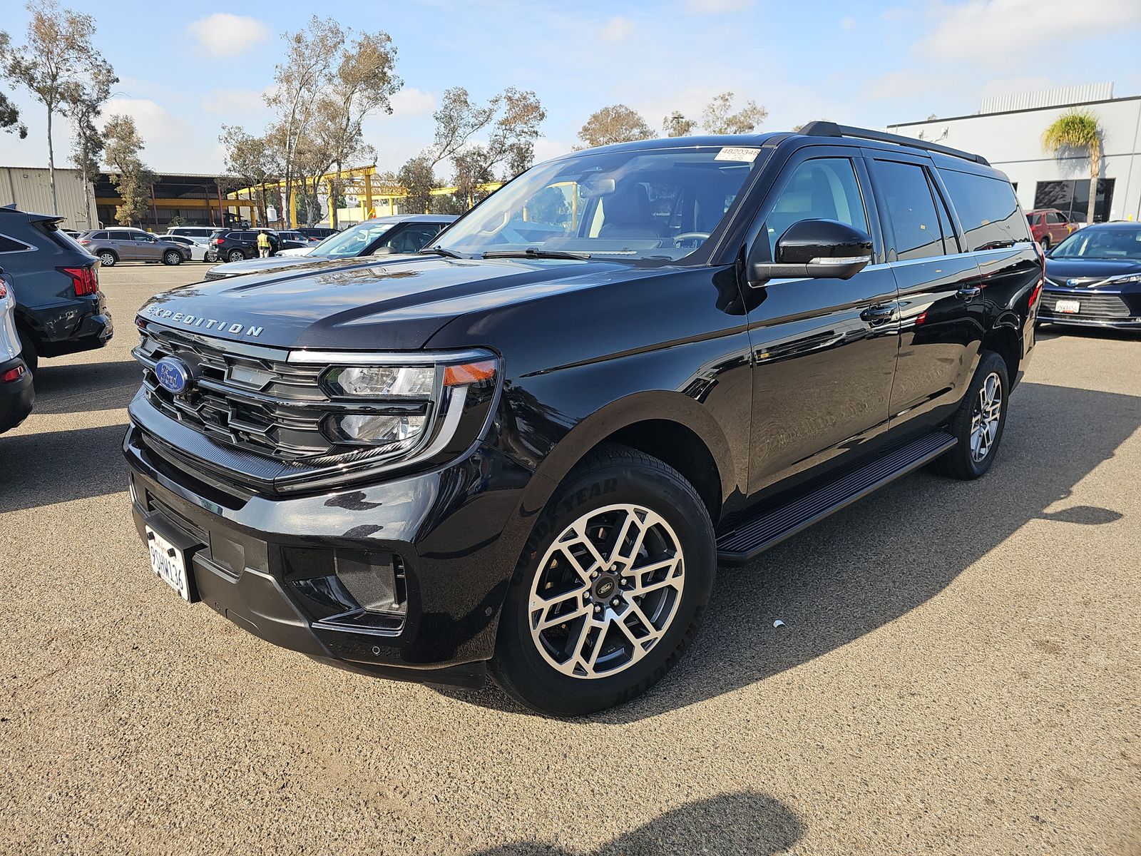 FORD EXPEDITION MAX - 1