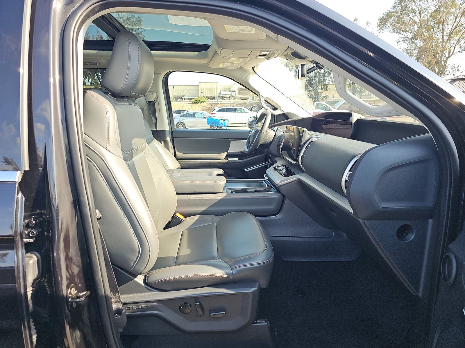FORD EXPEDITION MAX - 9