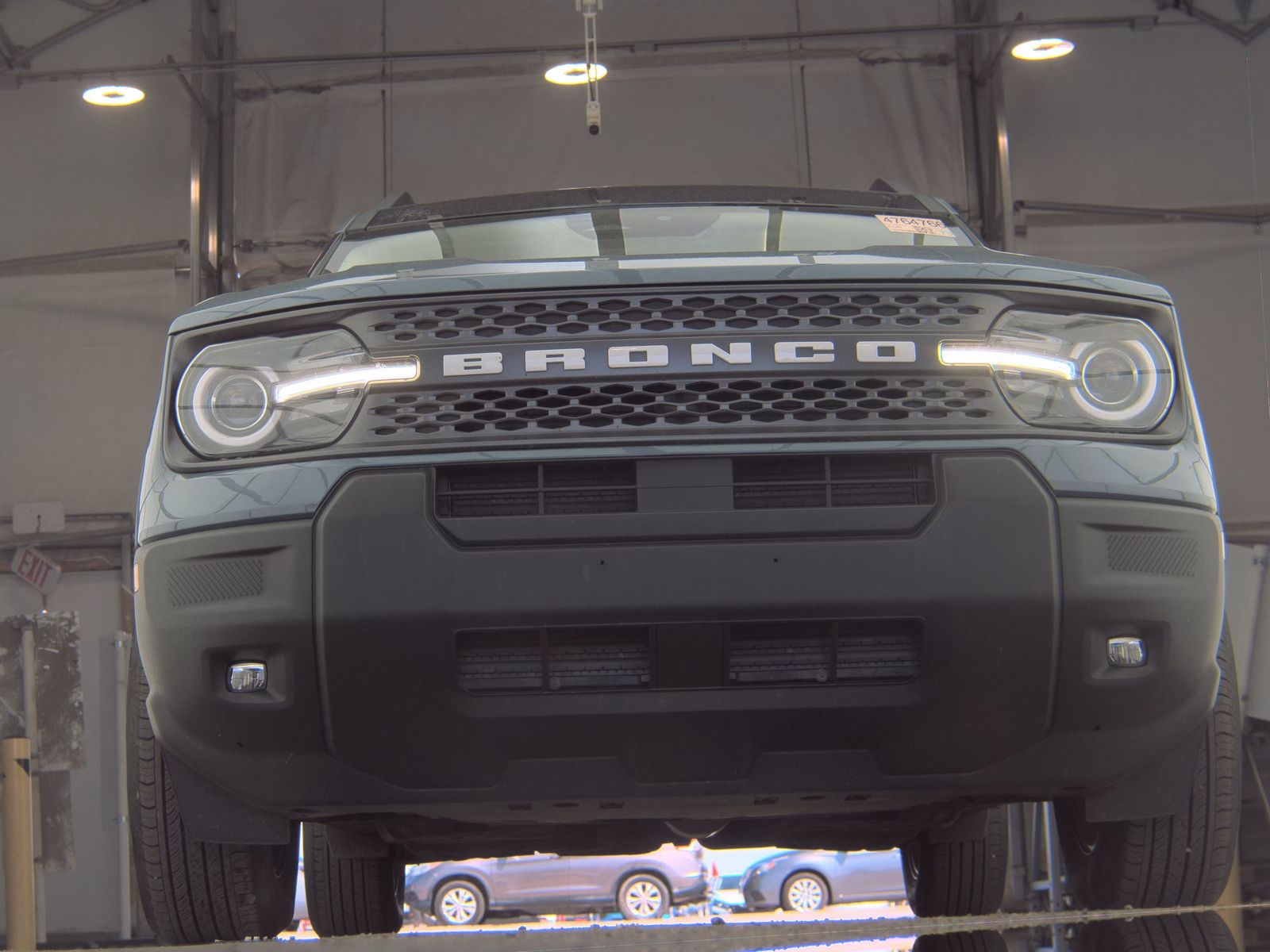 FORD BRONCO - 4