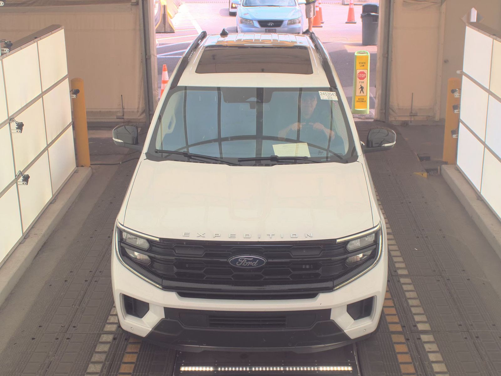FORD EXPEDITION - 3