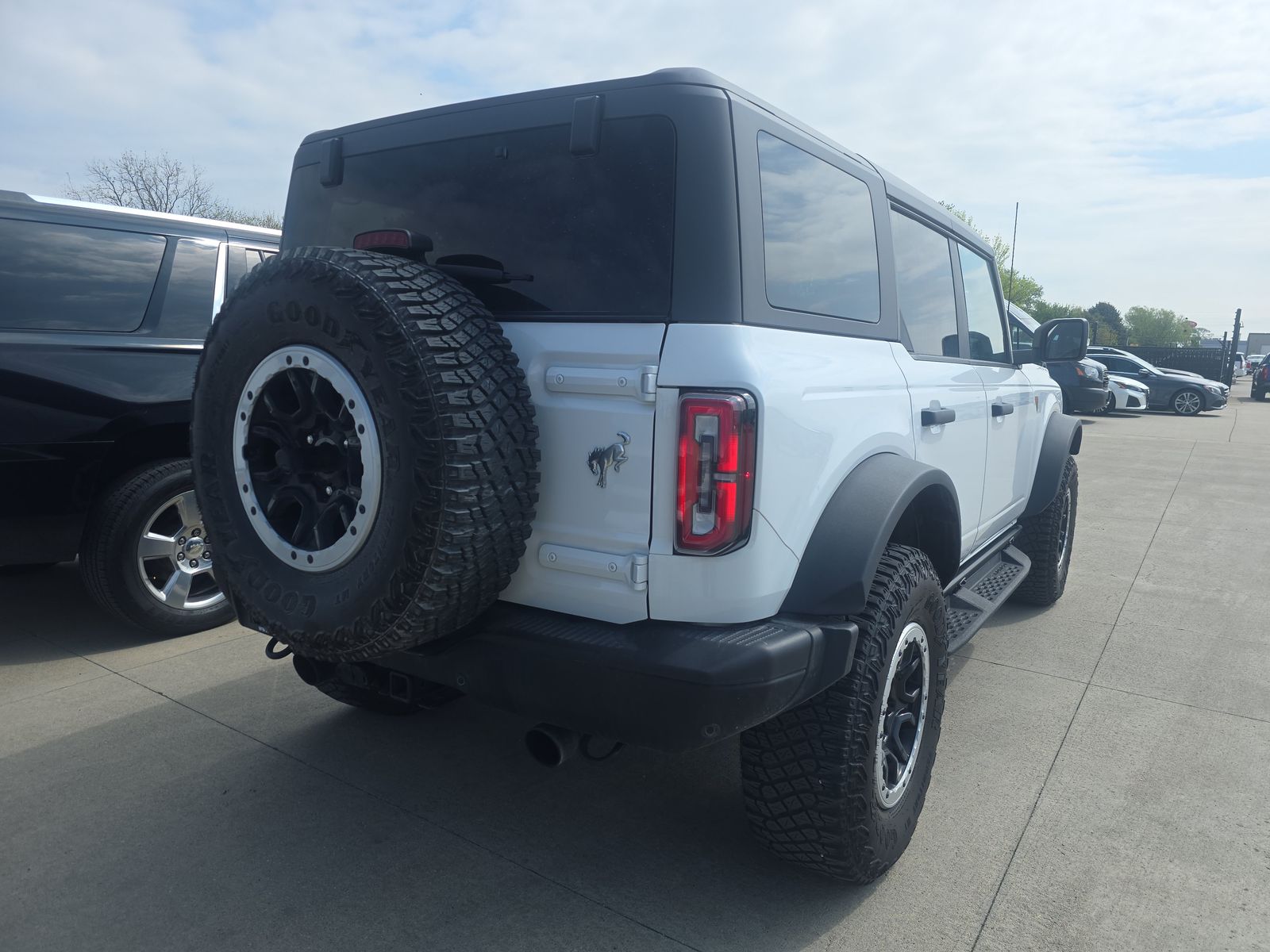 FORD BRONCO - 5