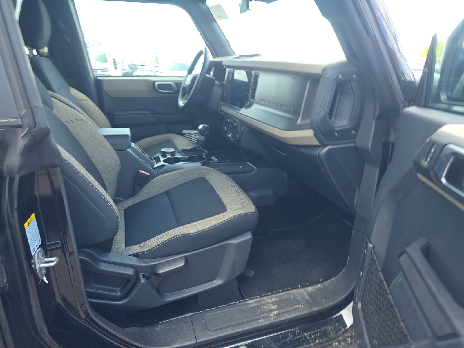 FORD BRONCO - 9