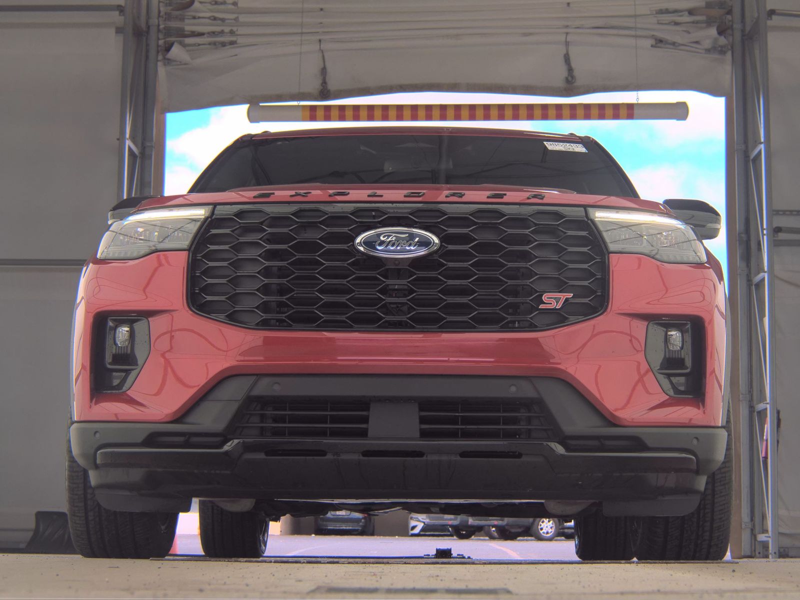 FORD EXPLORER - 4