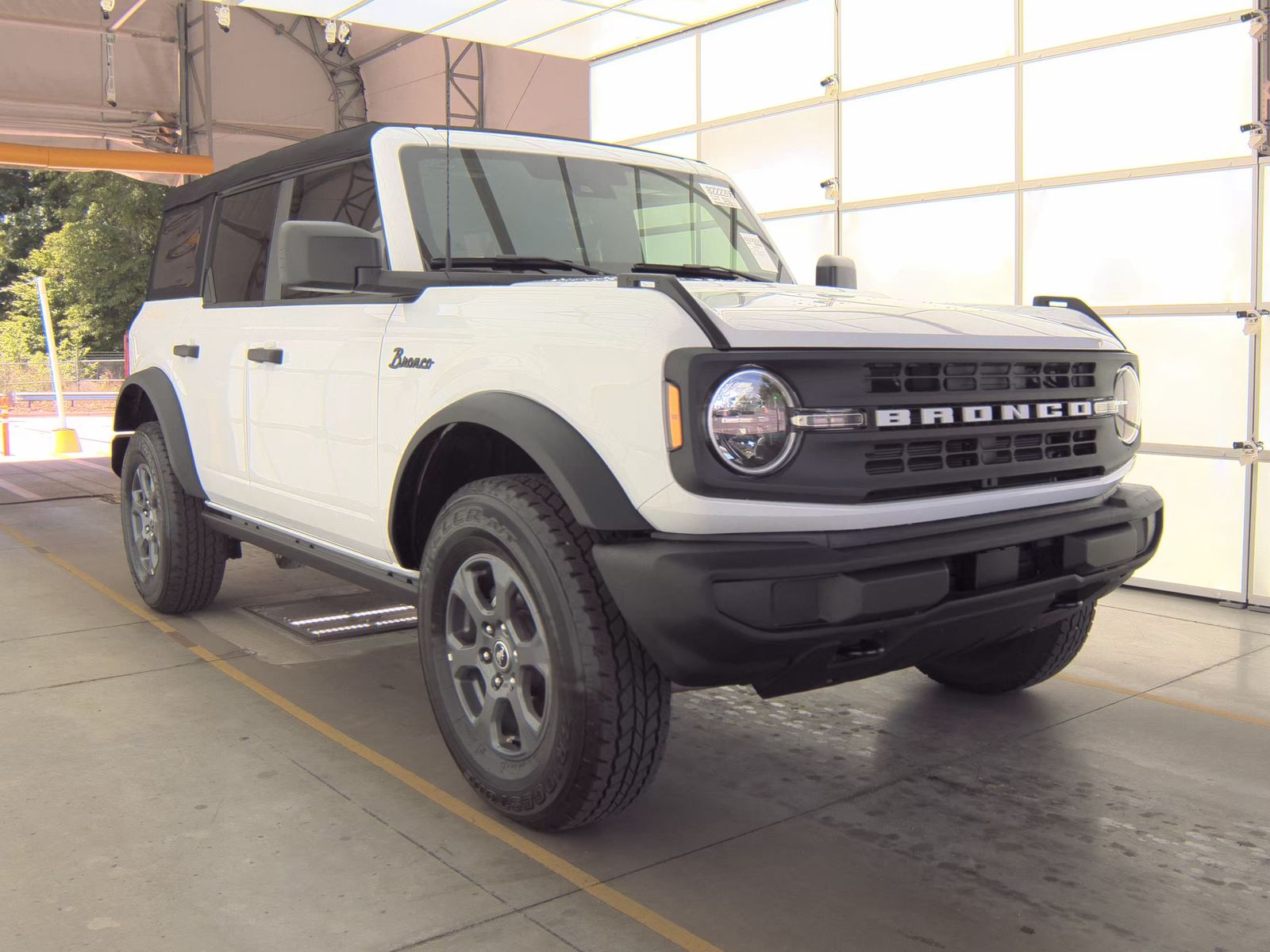 FORD BRONCO - 5