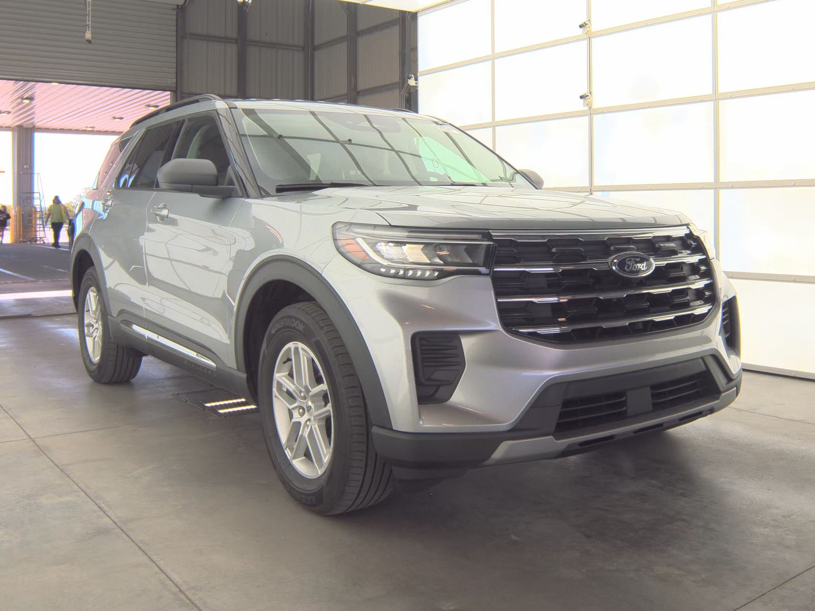 FORD EXPLORER - 5