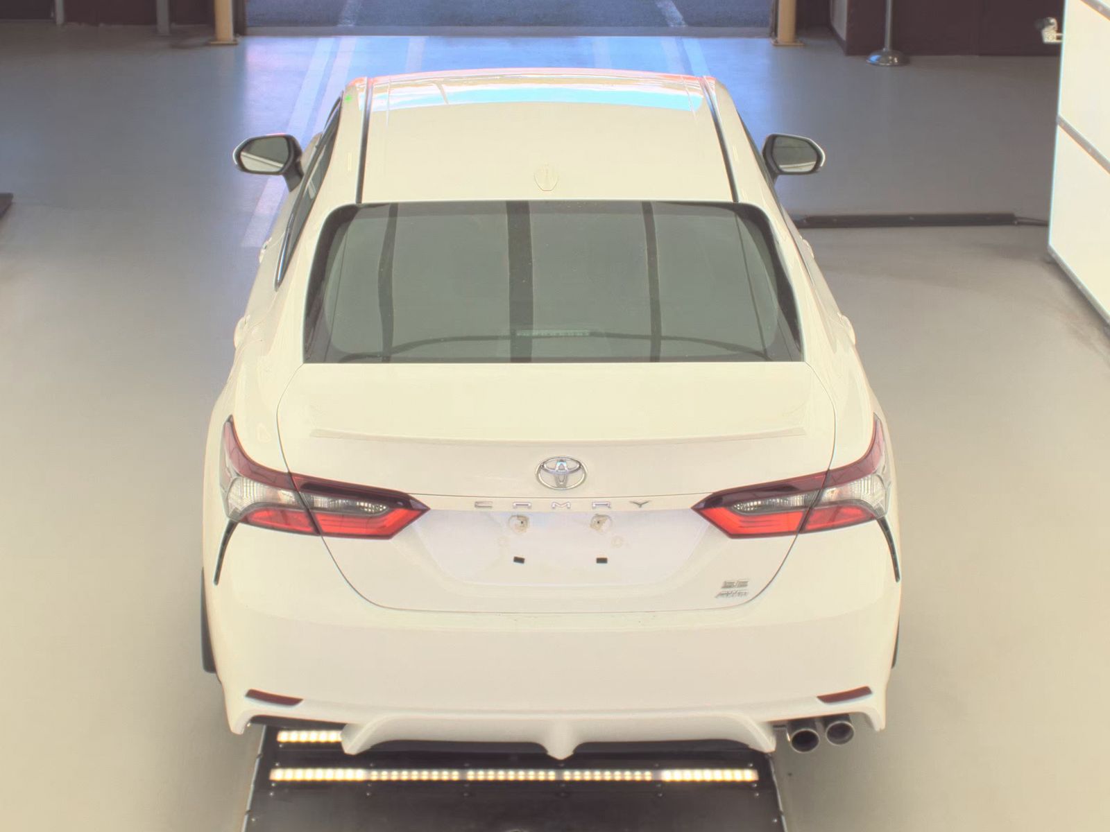 TOYOTA CAMRY - 7