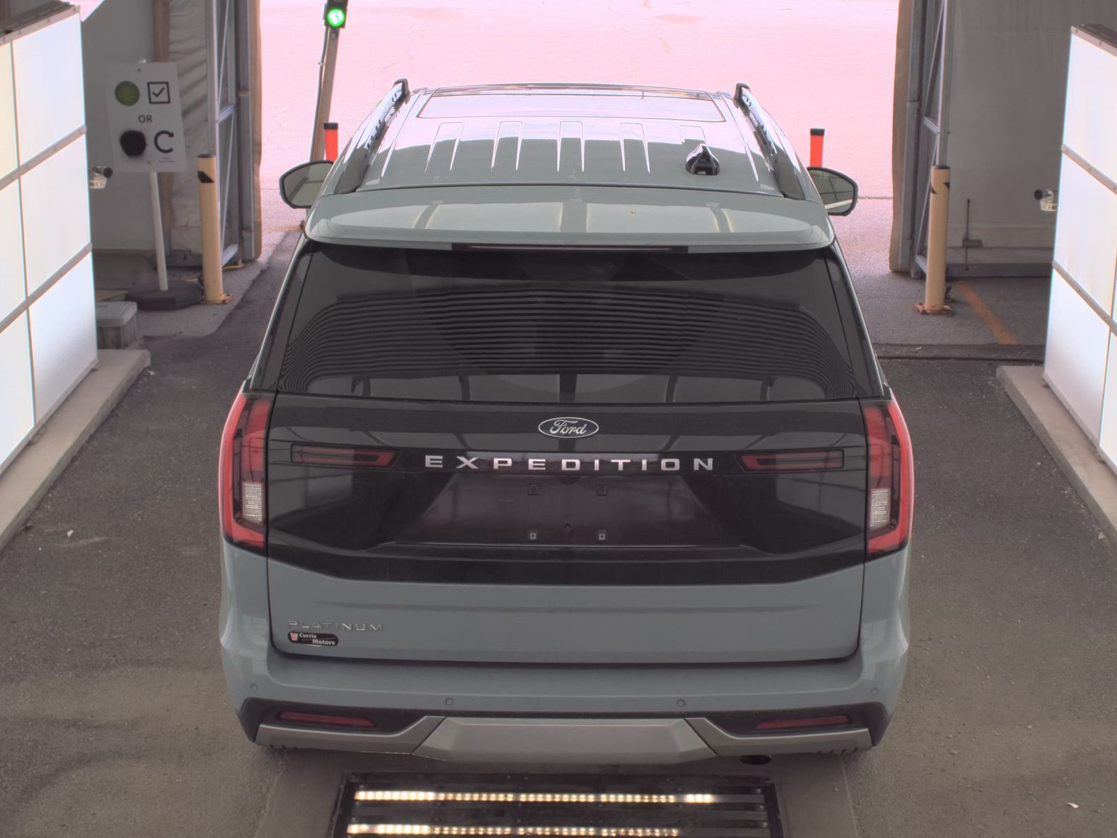 FORD EXPEDITION - 7