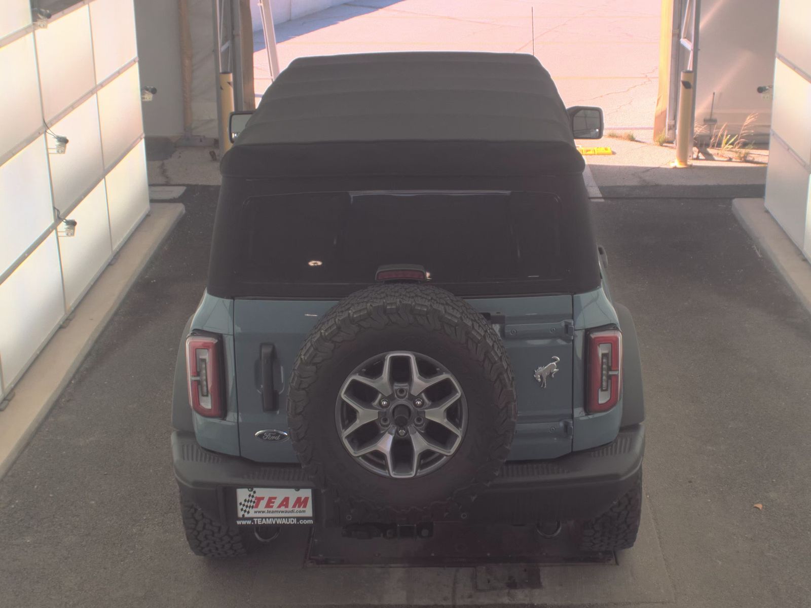 FORD BRONCO - 6