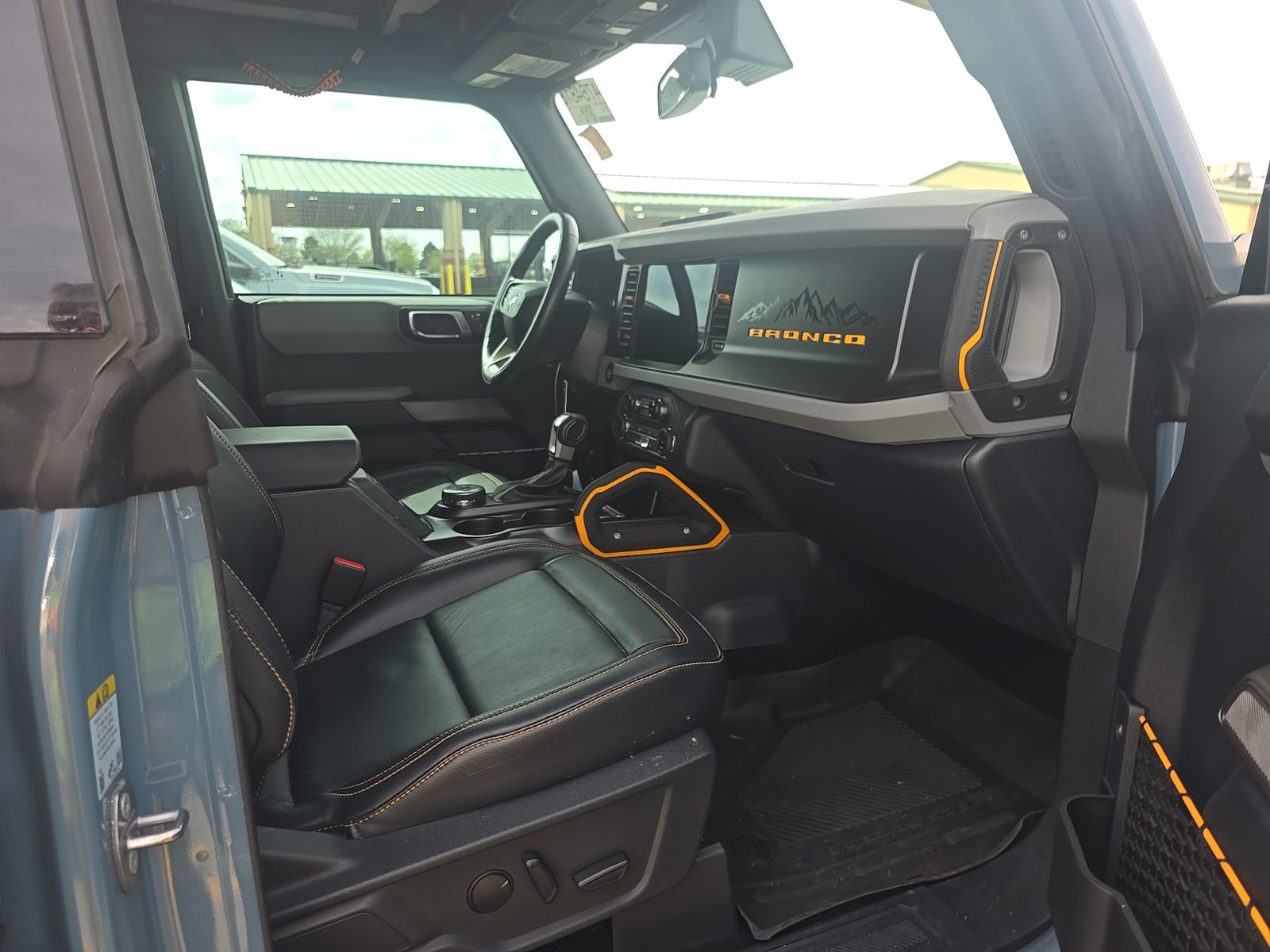 FORD BRONCO - 9